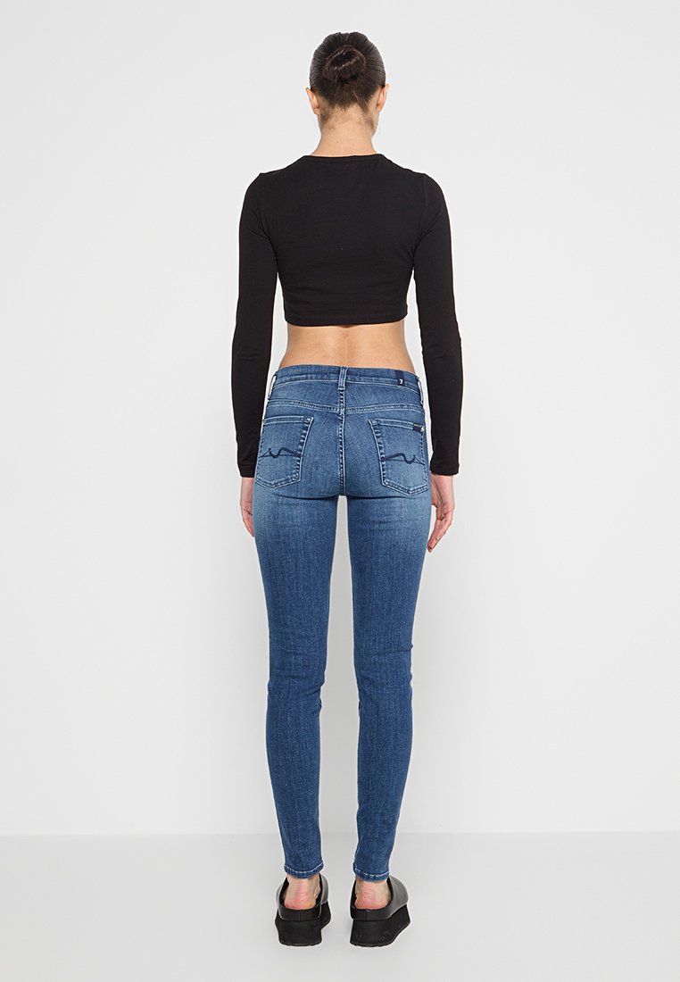 7 for all mankind