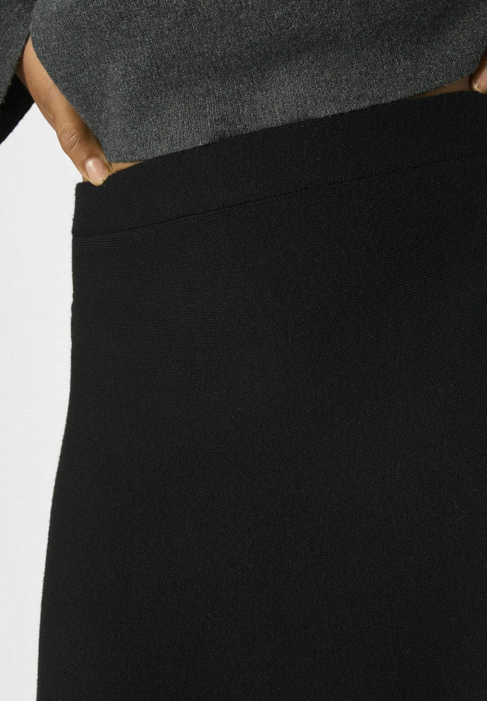Object OBJREYNARD HW SHORT KNIT SKIRT NOOS