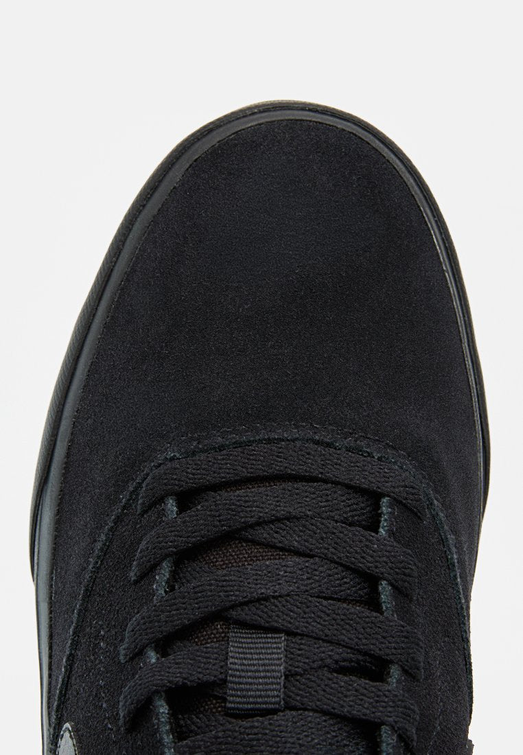 Nike Sportswear CHARGE