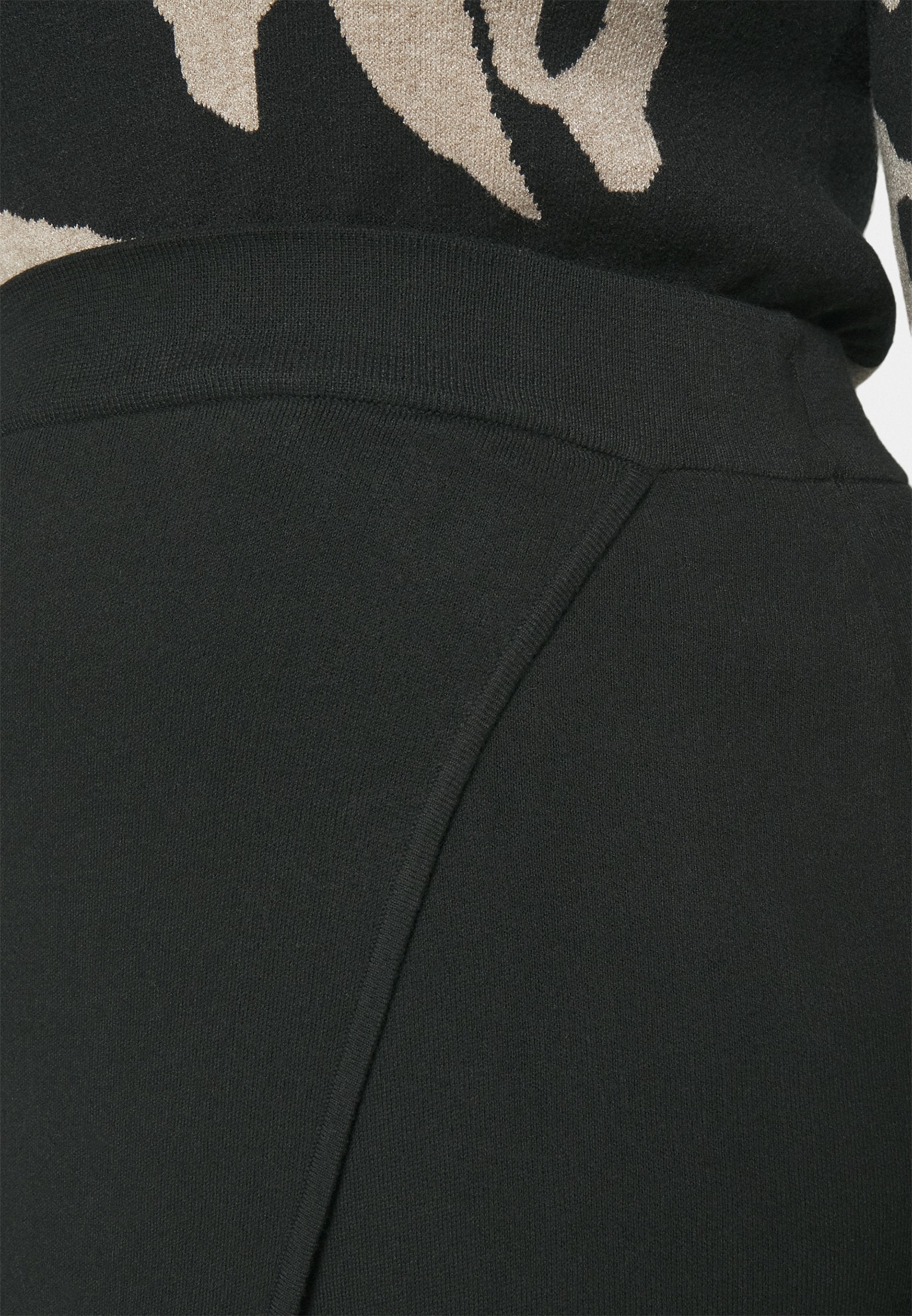 EVOKED VILA VIMARLA PENCIL SKIRT