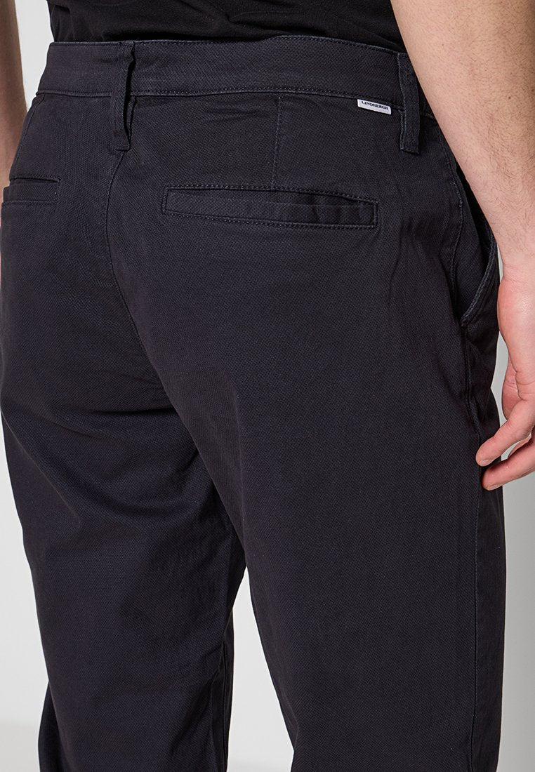 REGULAR FIT Media 6