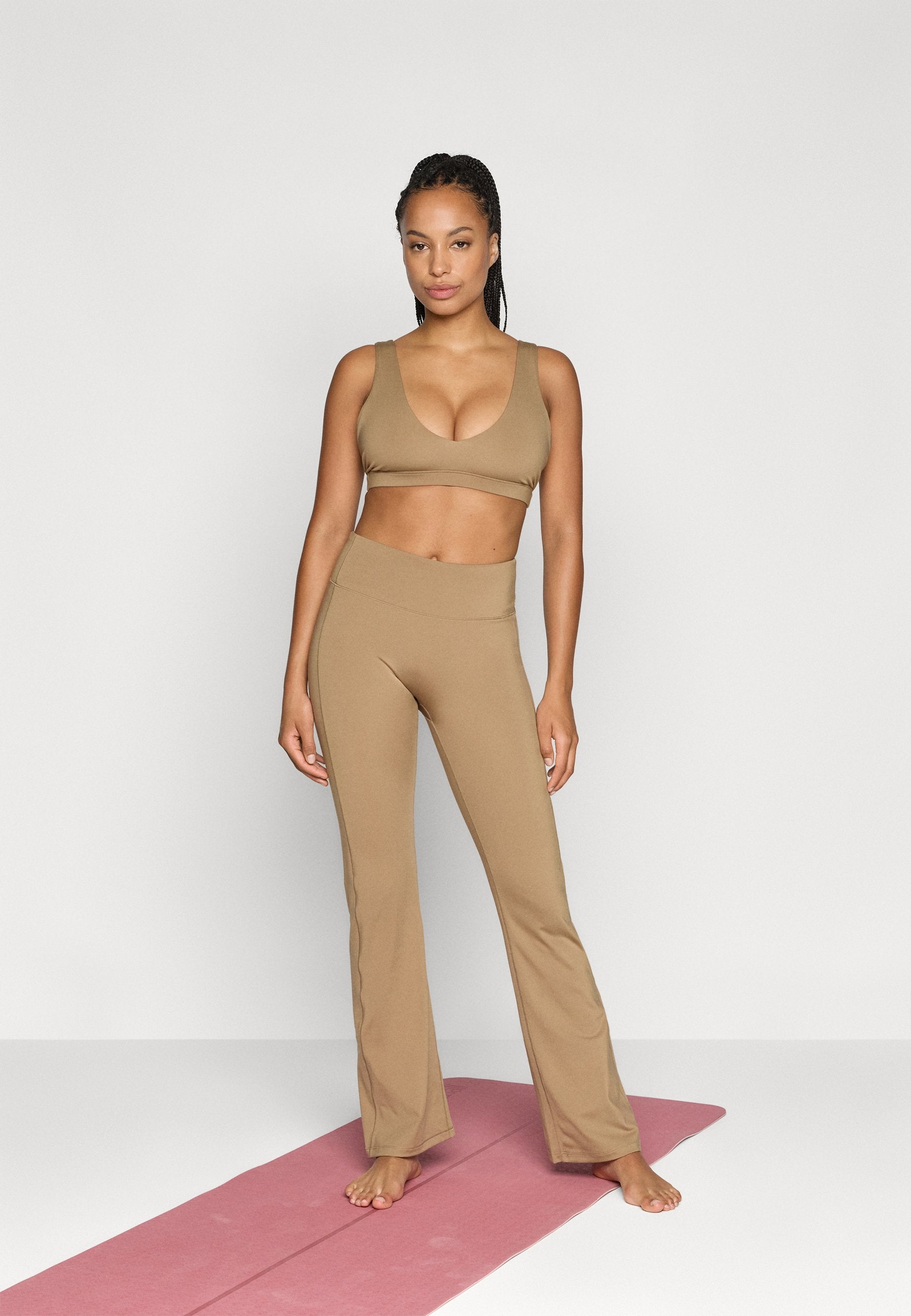 Casall SOFT TOUCH FLARED PANTS