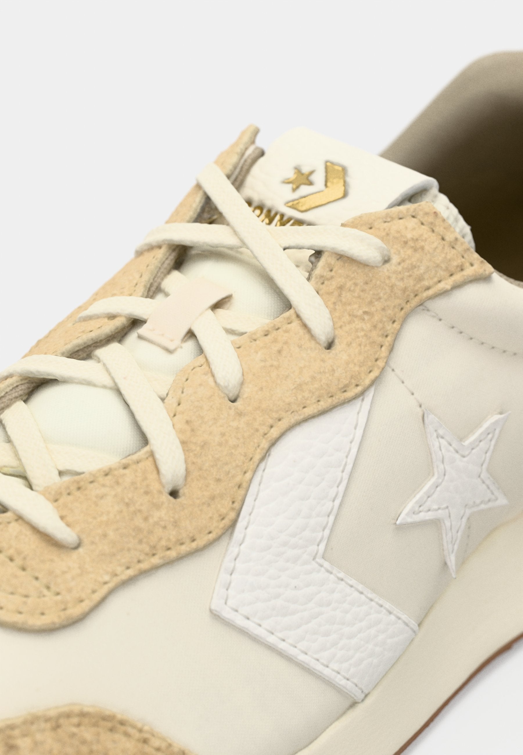 Converse OMEGA TRAINER UNISEX