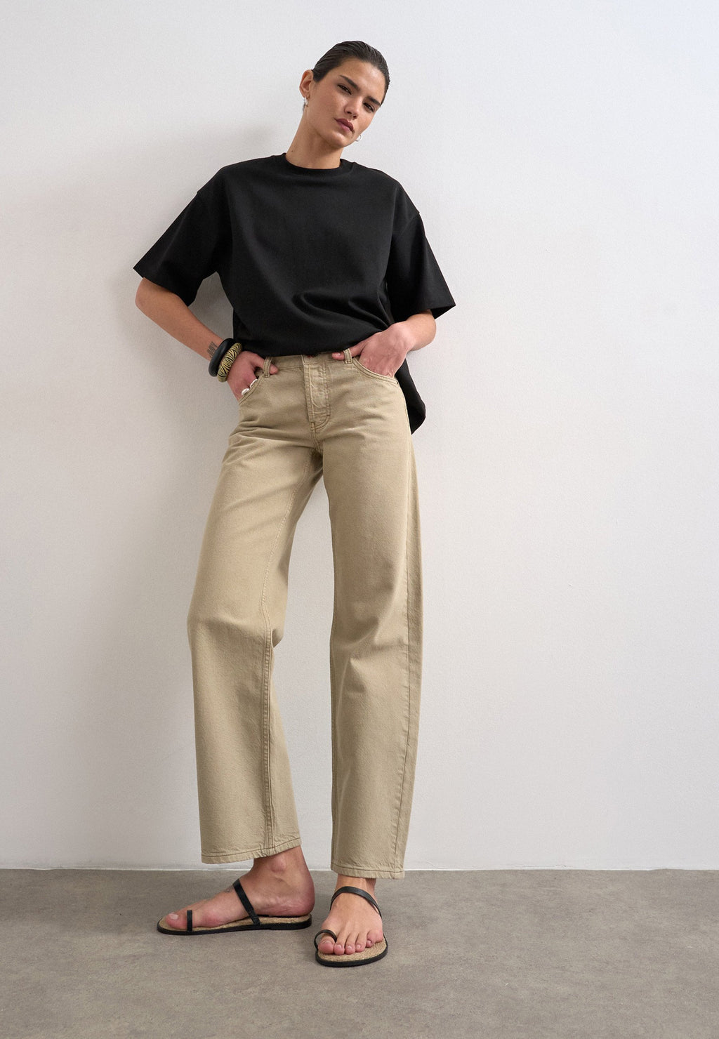 Topshop Loose-fit TSEMBER Low rise Wide Leg Fit