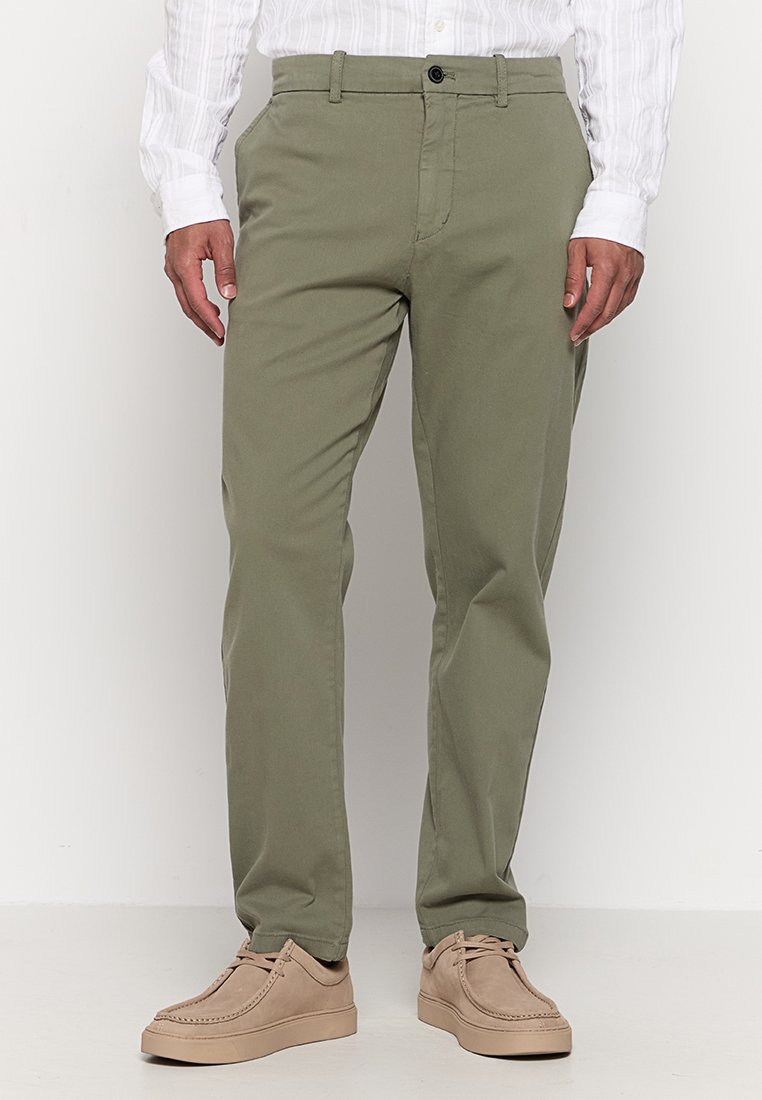 SLIM FIT Media 1
