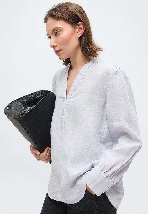 Marc O'Polo BLOUSE A SHAPE PLEAT DETAIL AT CENTER BACK COLLAR LONGSLEEVE SOLID