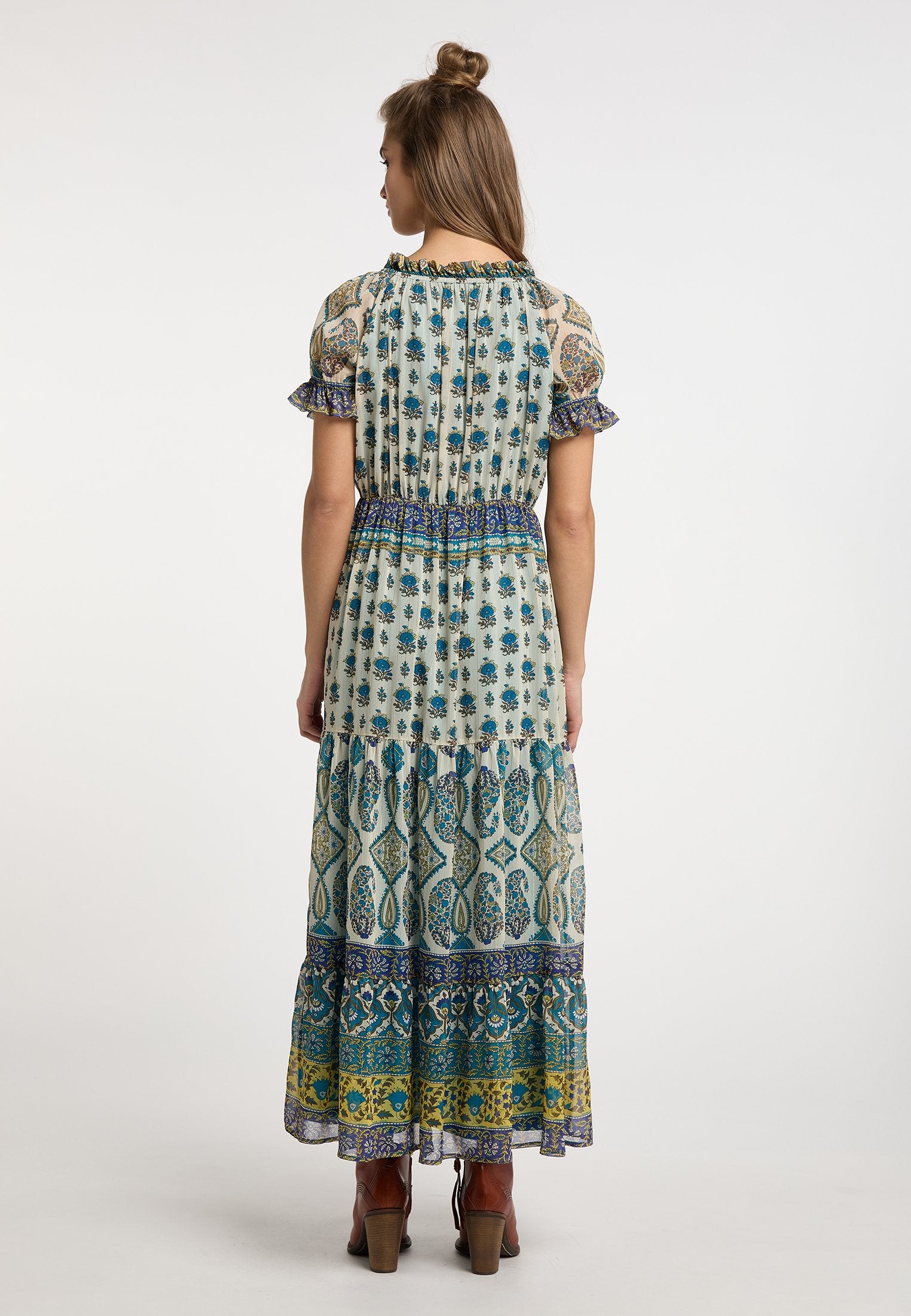 usha  MIT ALLOVER PRINT