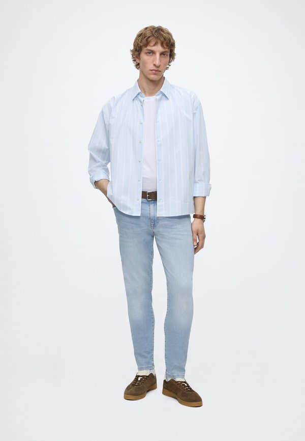 Tommy Hilfiger SLIM BLEECKER