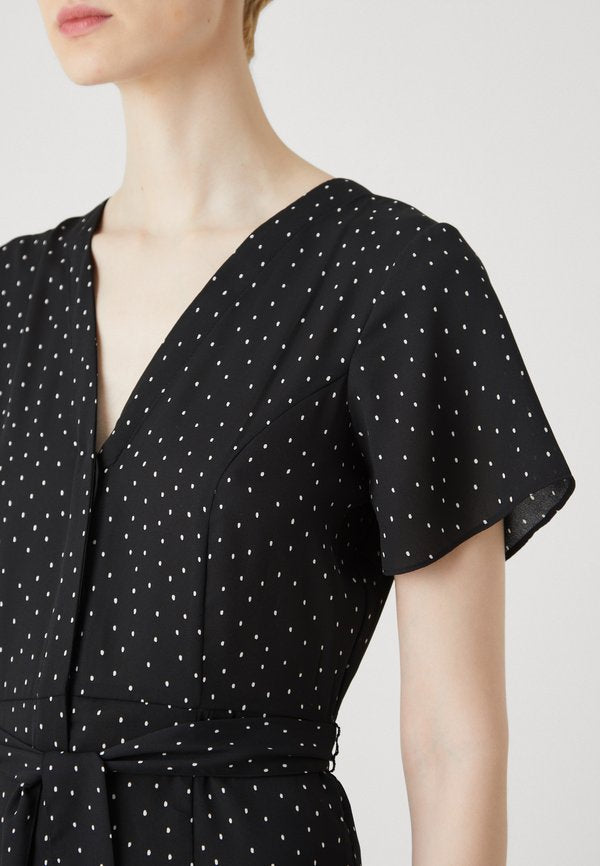 Vero Moda Tall VMSIDRA V NECK 7/8 DRESS