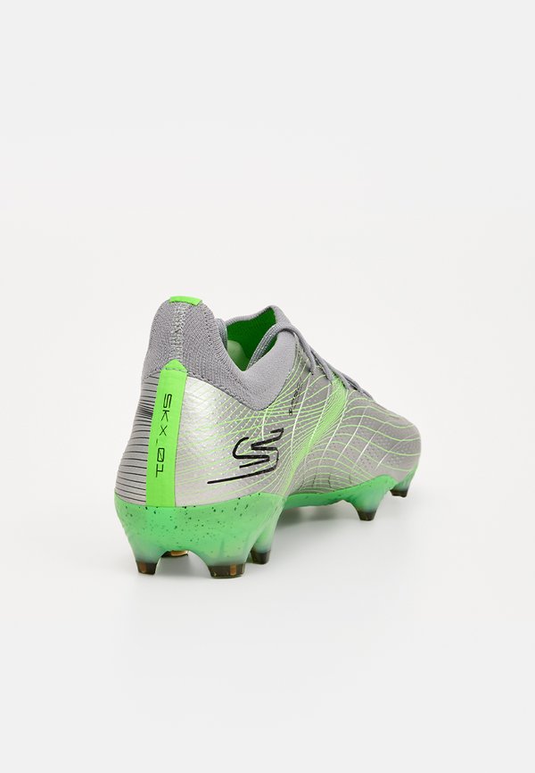 Skechers Performance