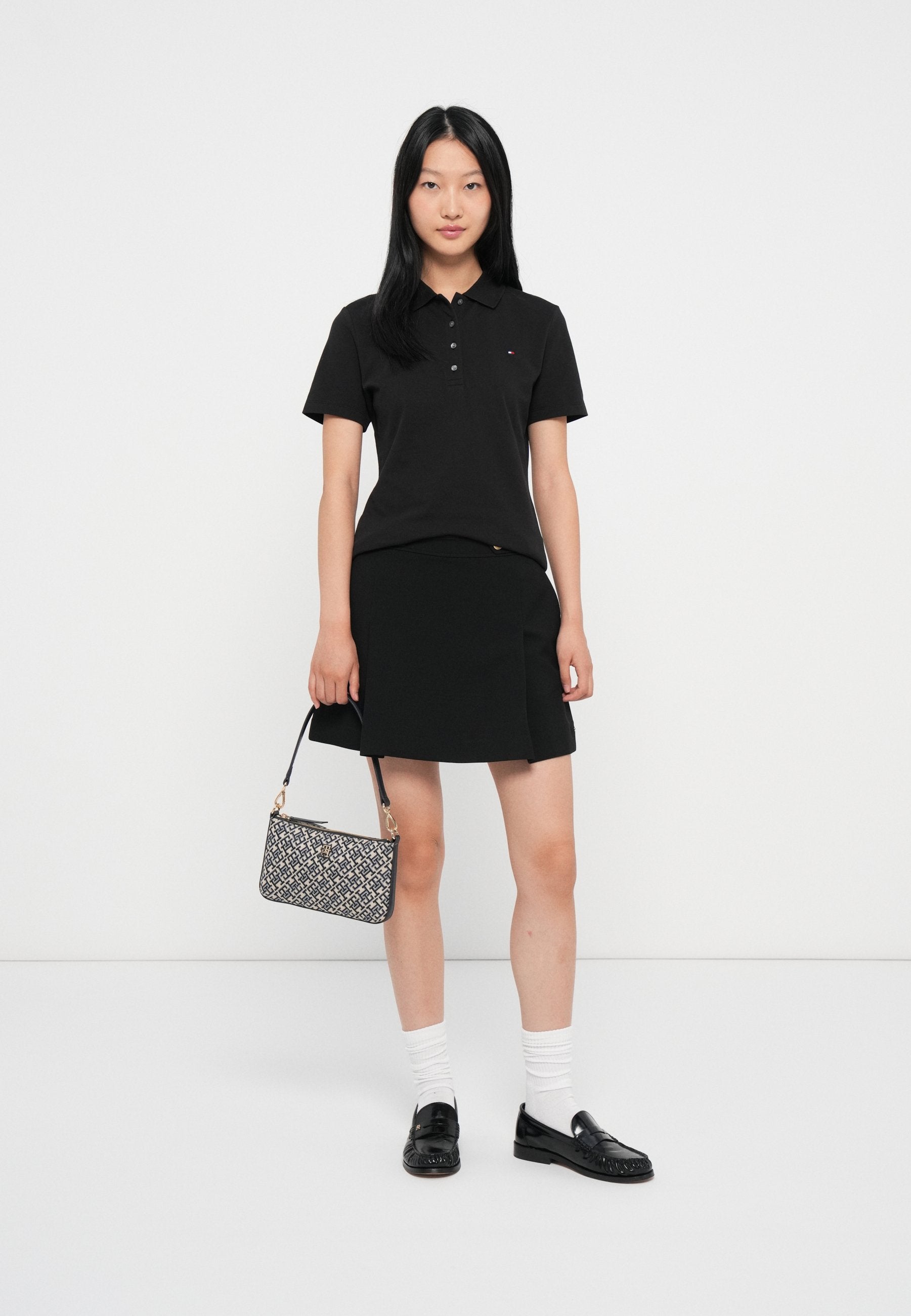 BOX PLEAT A-LINE MINI SKIRT Media 2