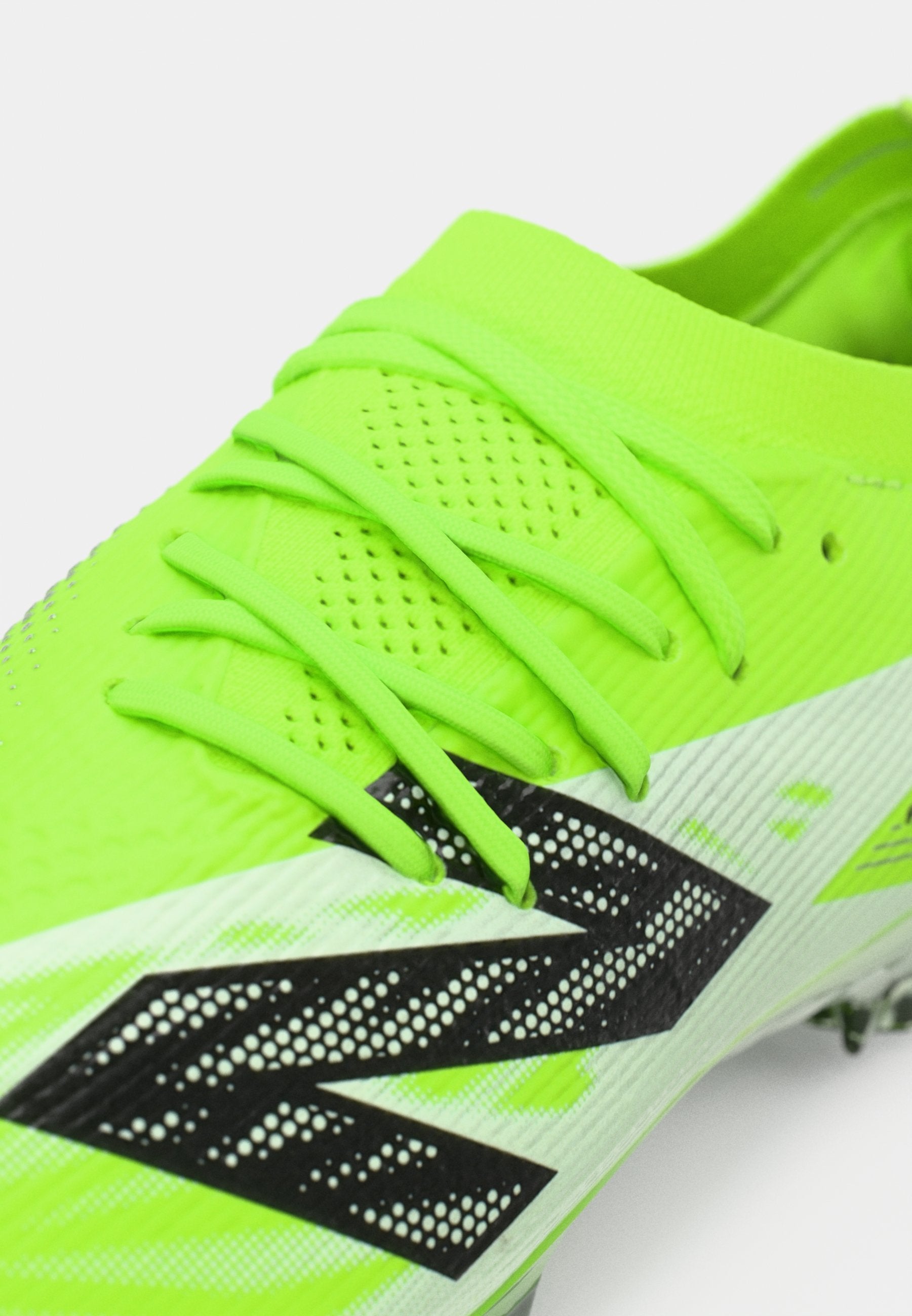 New Balance FURON V8 ELITE FG