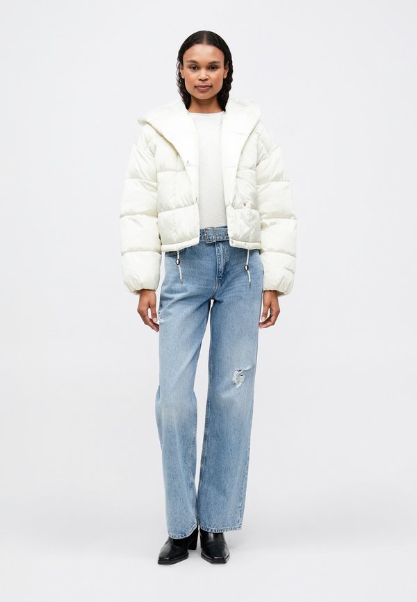 Calvin Klein MID WEIGHT SHORT WRAP PUFF