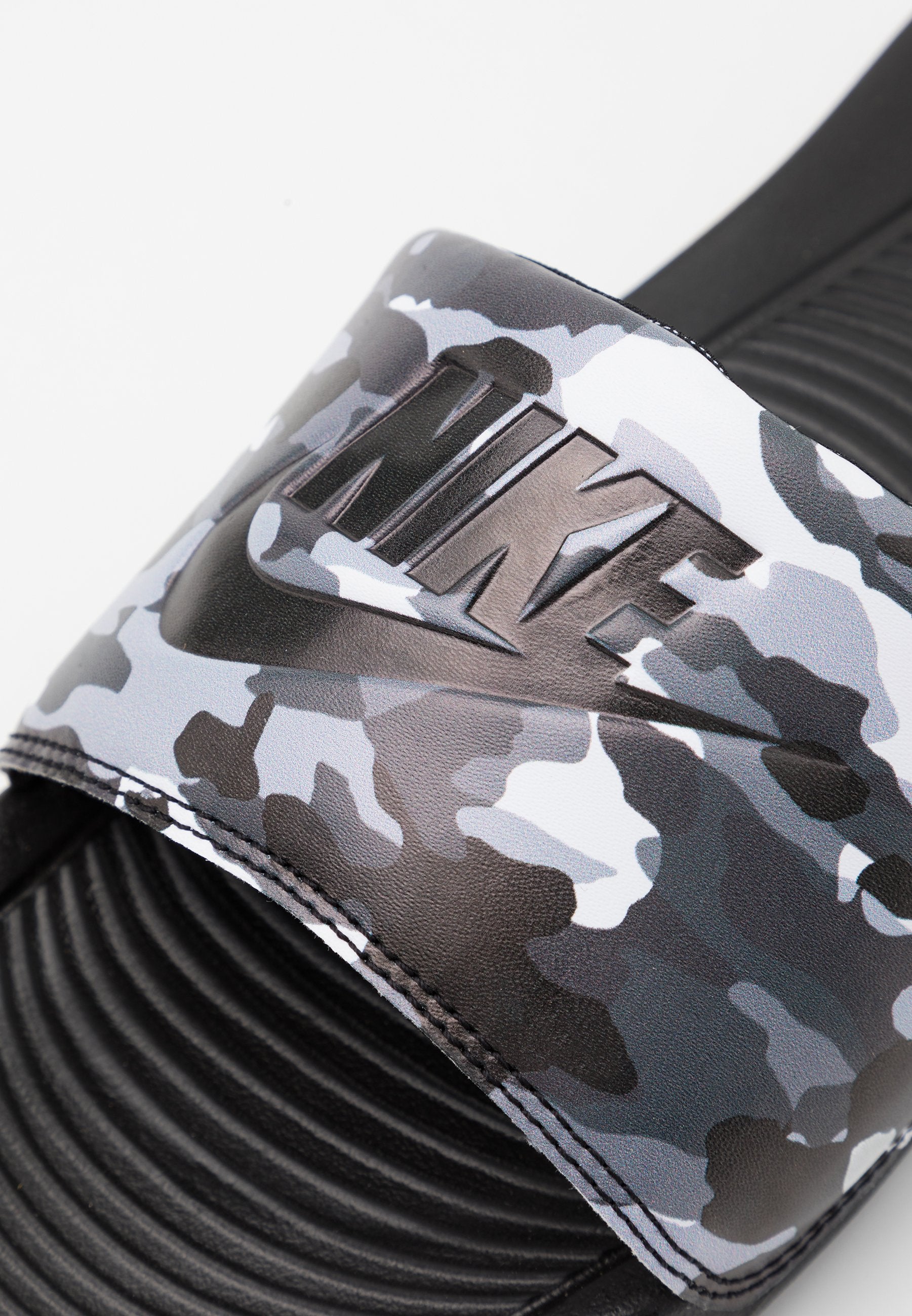 Nike Sportswear VICTORI ONE SLIDE