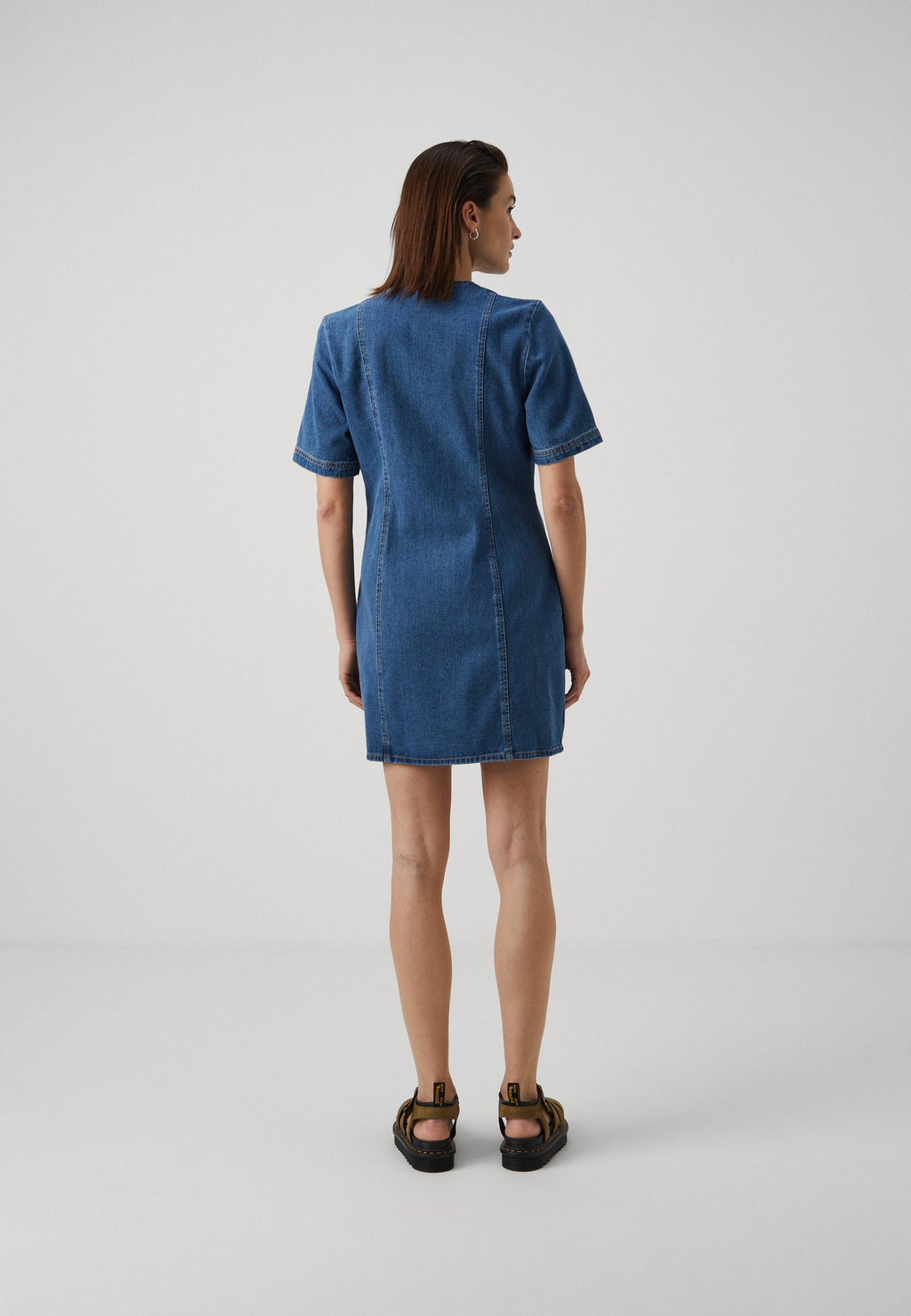 ONLKARLA V NECK DRESS Media 4