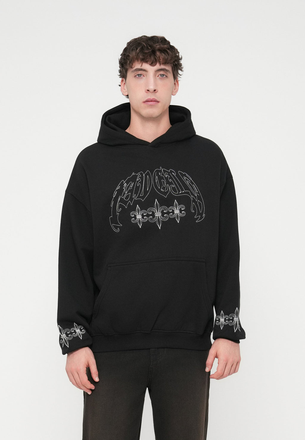FAVELA AVES OUTLINE HOODIE