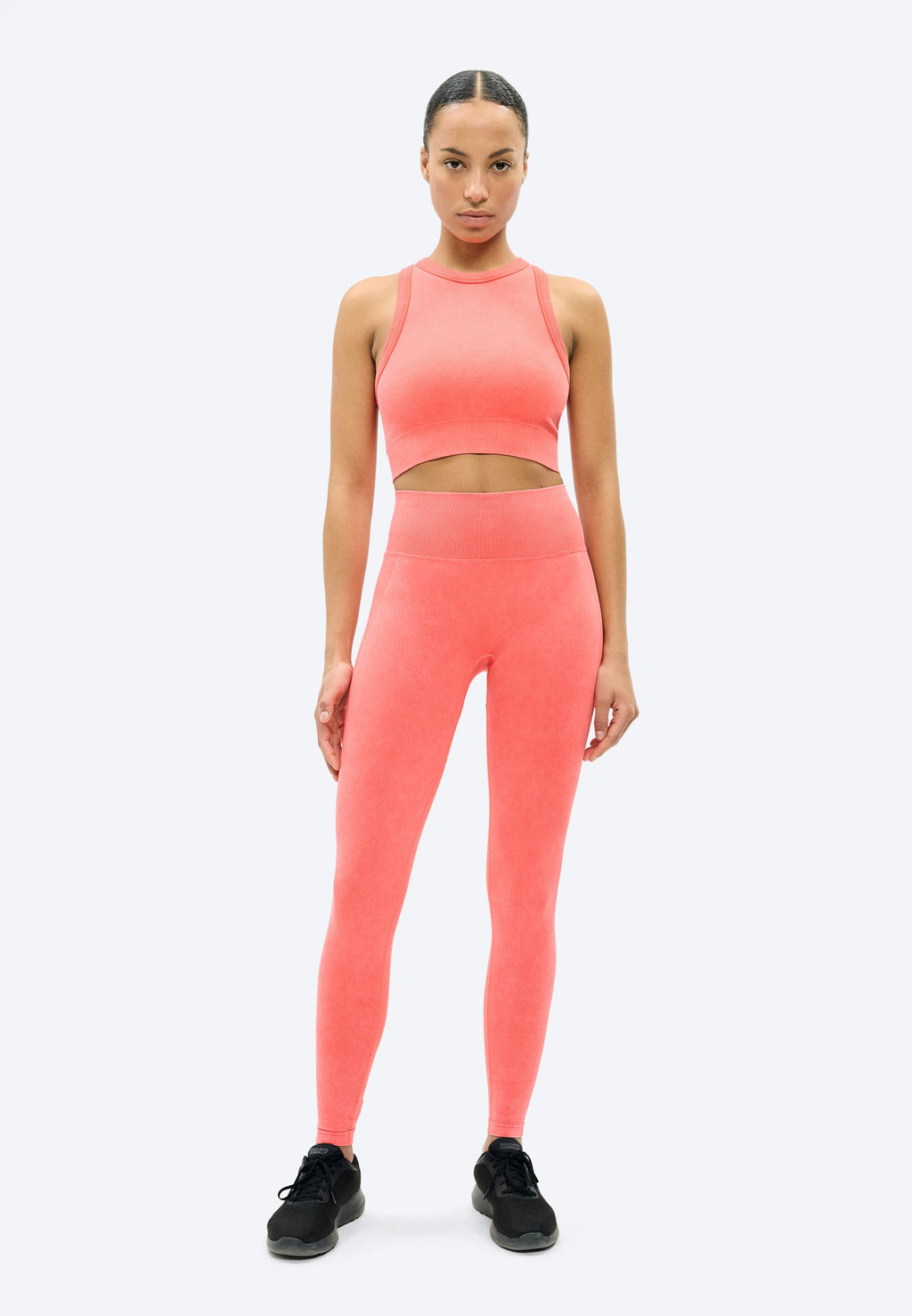 Stronger WASHED SEAMLESS HIGH NECK BRA