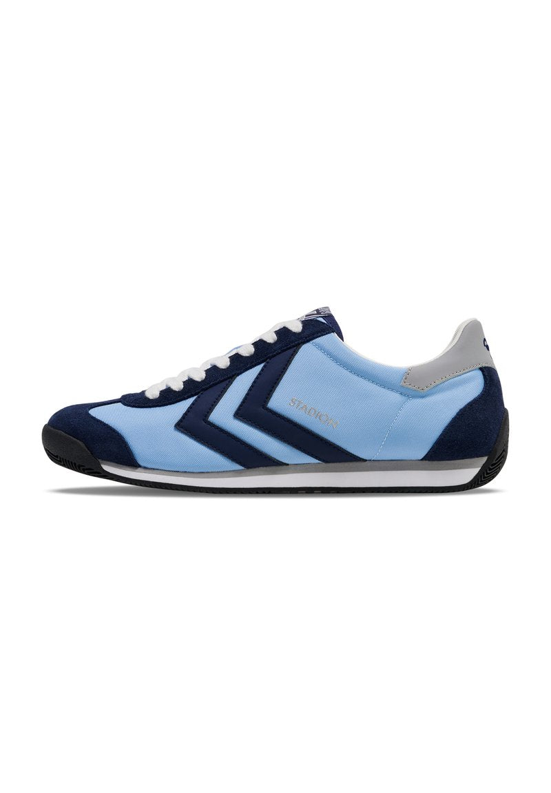 STADION NYLON UNISEX Media 1
