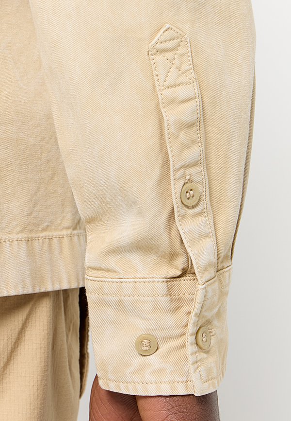 Calvin Klein Jeans
