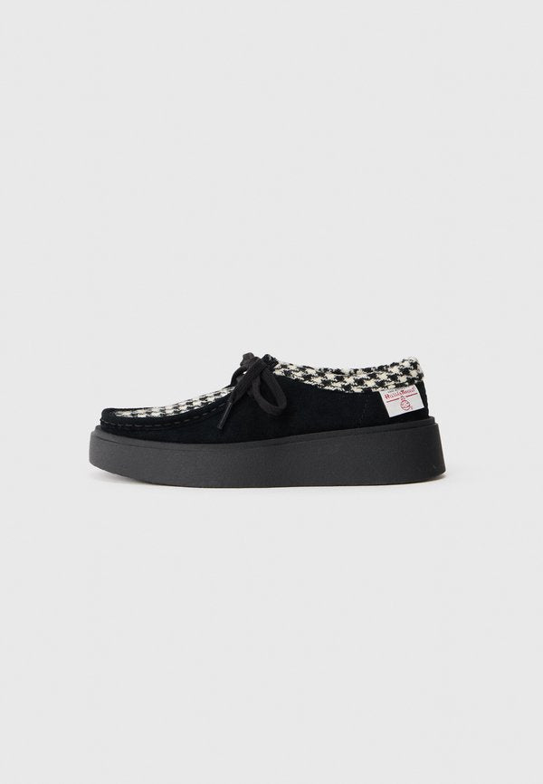 Clarks TORVIEW