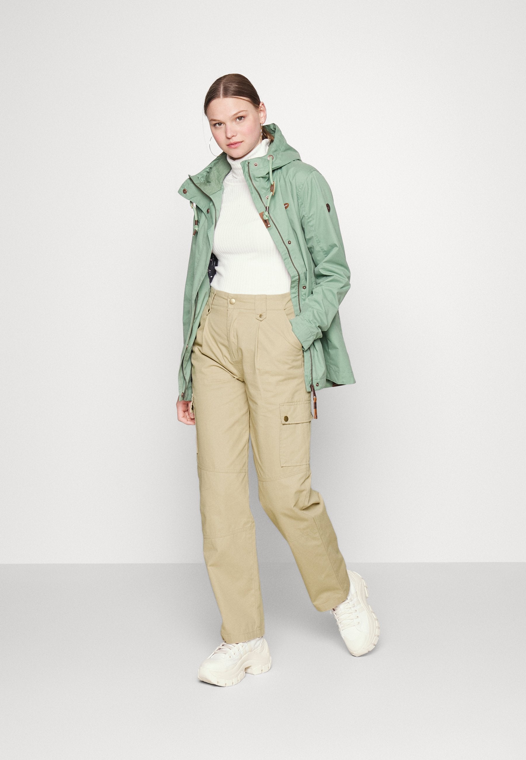 SAIGE CARGO PANT Media 2