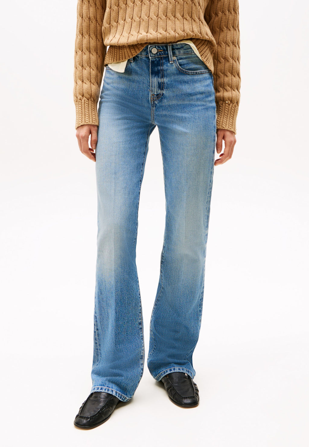 BOOTCUT  Media 3