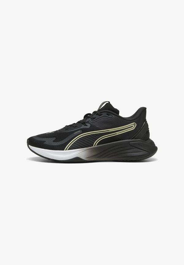 Puma HYBRID - Training shoe - white/apple spritz/black