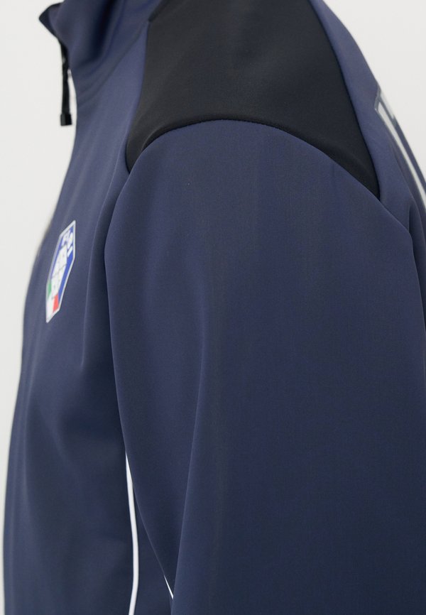 EA7 Emporio Armani
