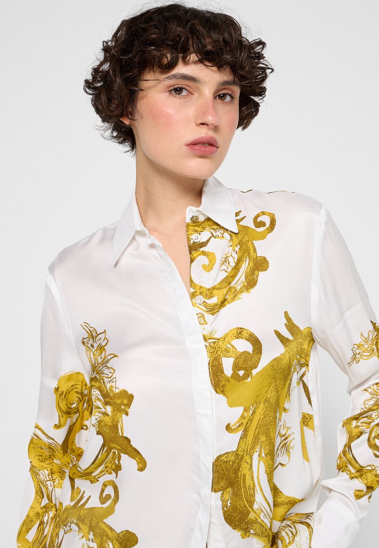 Versace Jeans Couture