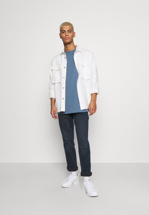 Wrangler TEXAS SLIM
