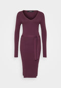 Vero Moda Tall VMSABA V NECK BELT DRESS