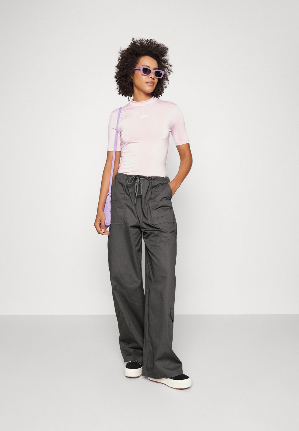 Nicki Studios WIDE LEG POCKET PANTS