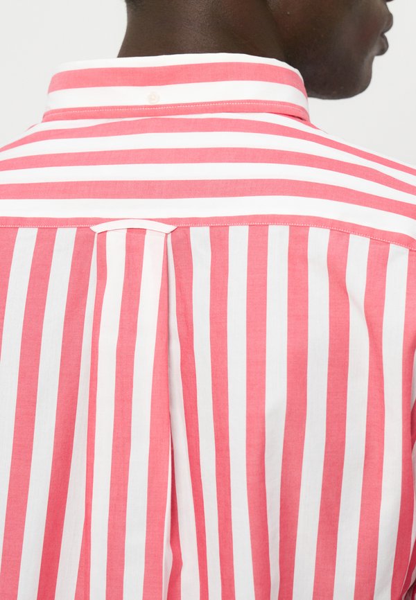 GANT REGULAR FIT