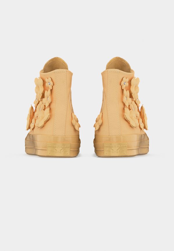 Converse CHUCK 70