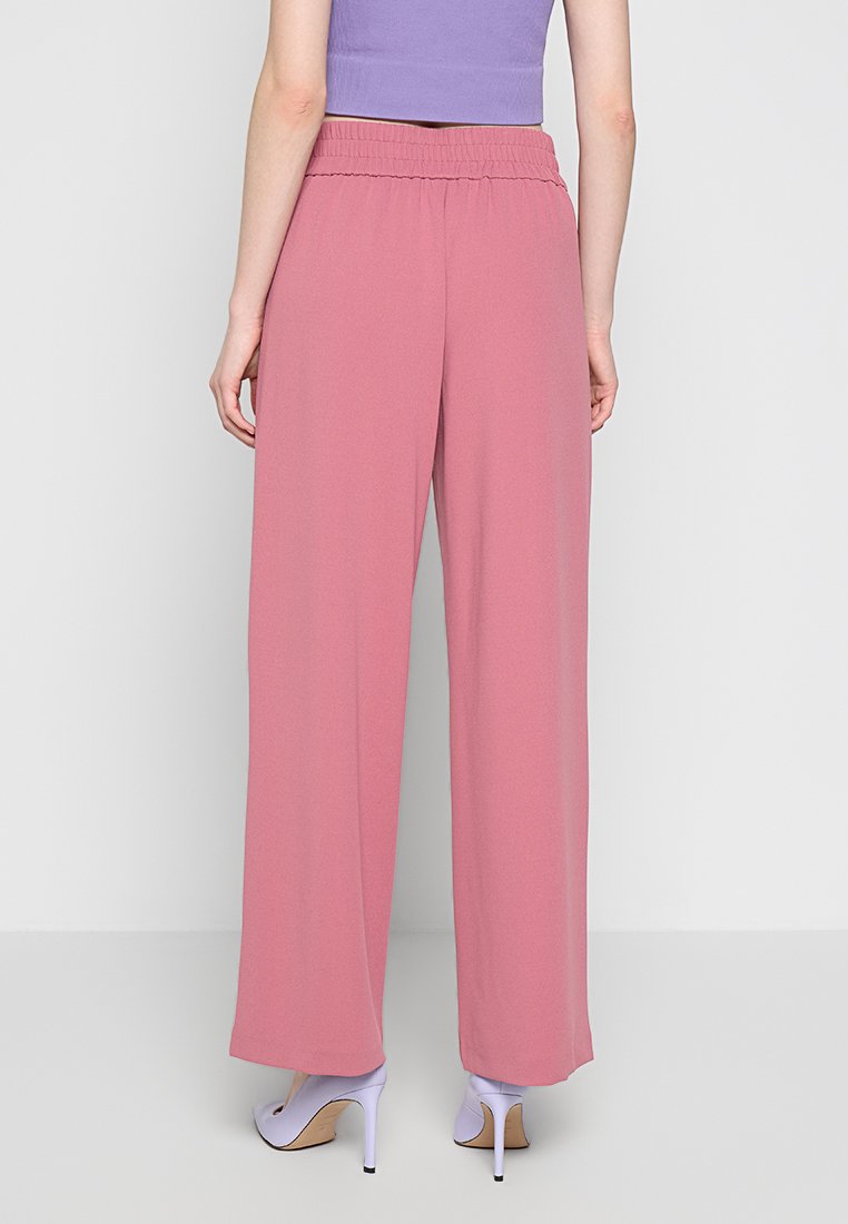 ONLCARMEN Media 3