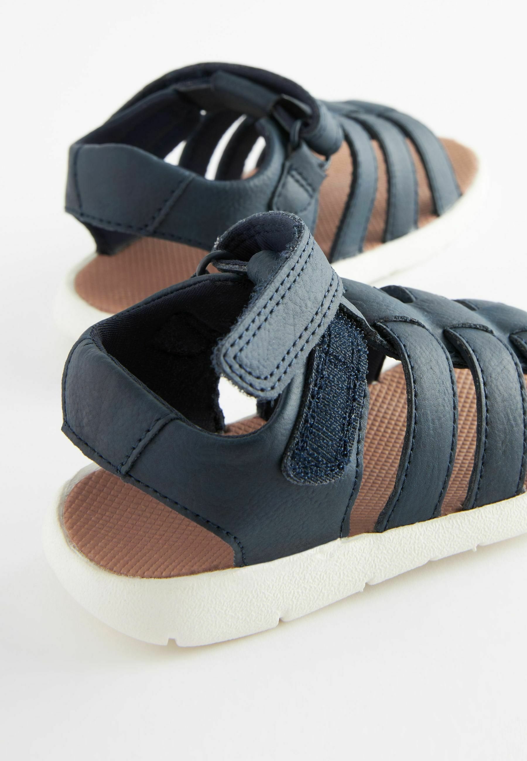 Next LIGHTWEIGHT TOUCH FASTENING FISHERMAN SANDALS