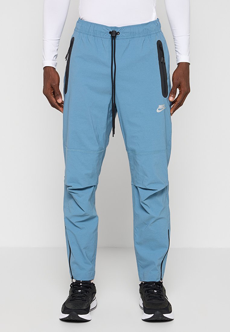 Nike Sportswear