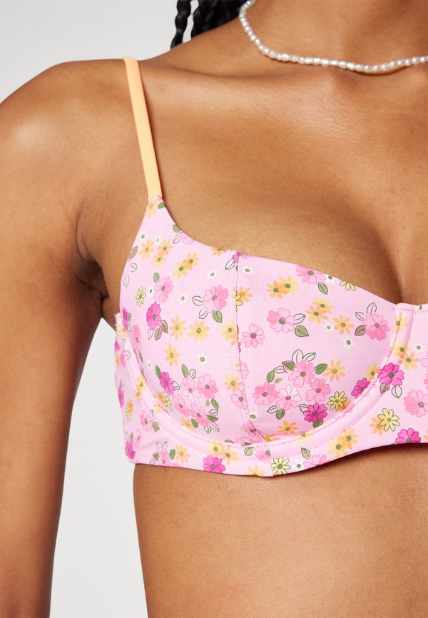 Frankies Bikinis COLA TOP