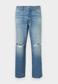 Hellblaue Jeans aus Denim mit entspanntem Schnitt, verziert mit abgenutzten Rissen an den Knien und einem geraden Bein. Klassisches Design mit fünf Taschen.