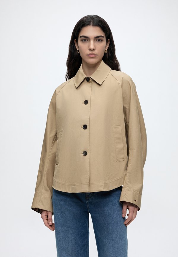 Tommy Hilfiger COTTON SHORT JACKET - Summer jacket - camel