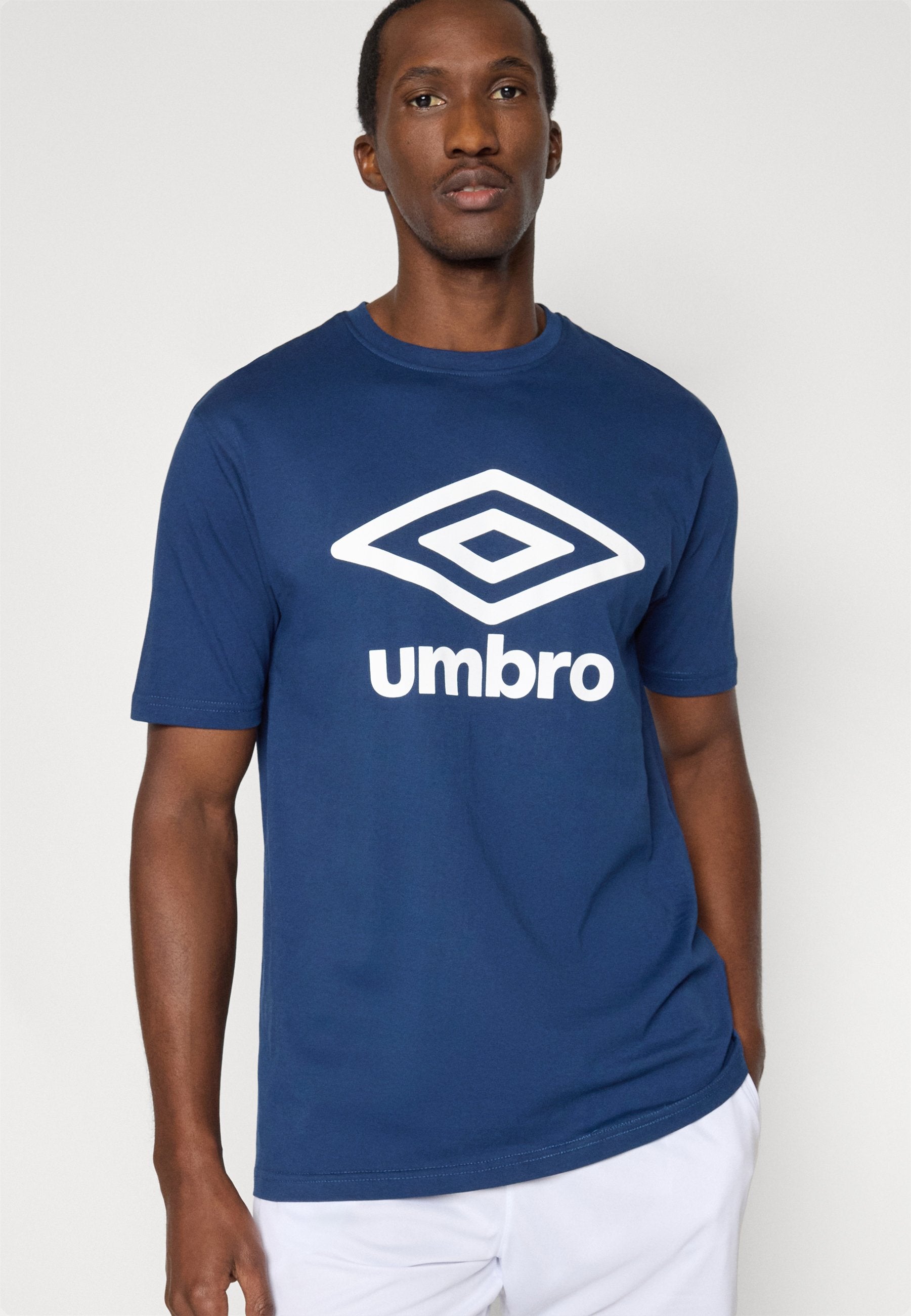 Umbro UMTM0862 T-SHIRT