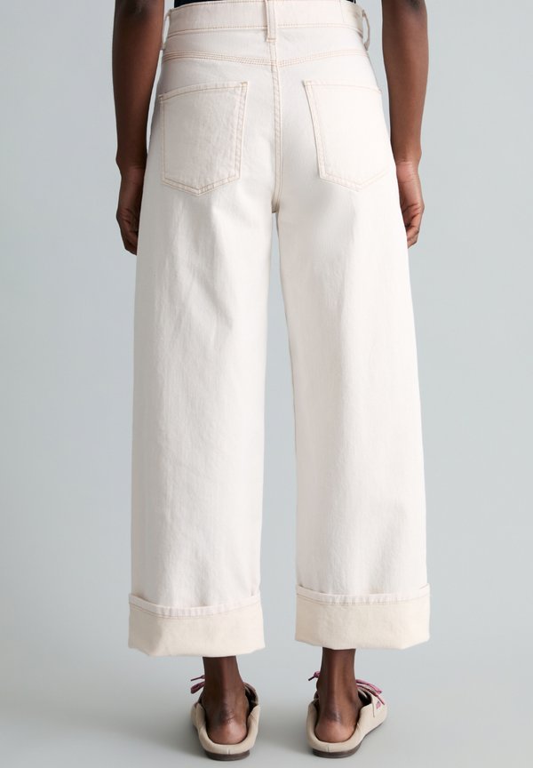 Marc O'Polo DENIM MARC O'POLO DENIM JEANS MODEL TOMMA WIDE AUS HOCHWERTIGEM STRETCH-DENIM