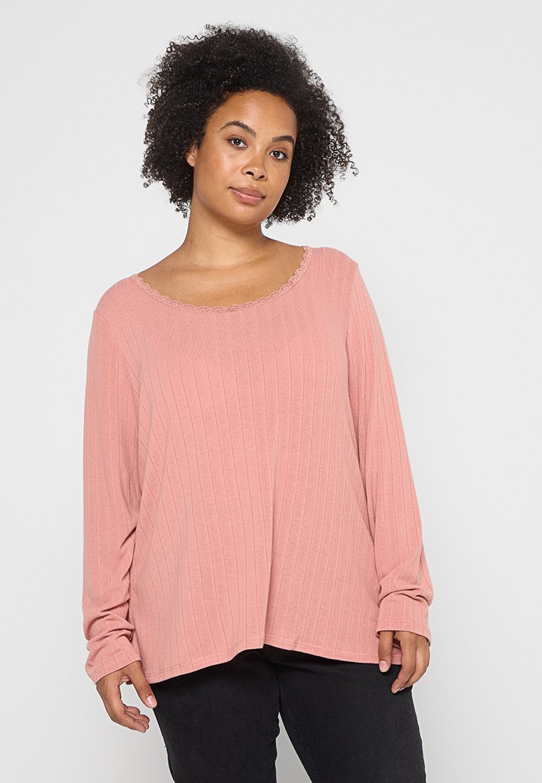 ONLY Carmakoma Langarmshirt Media 1