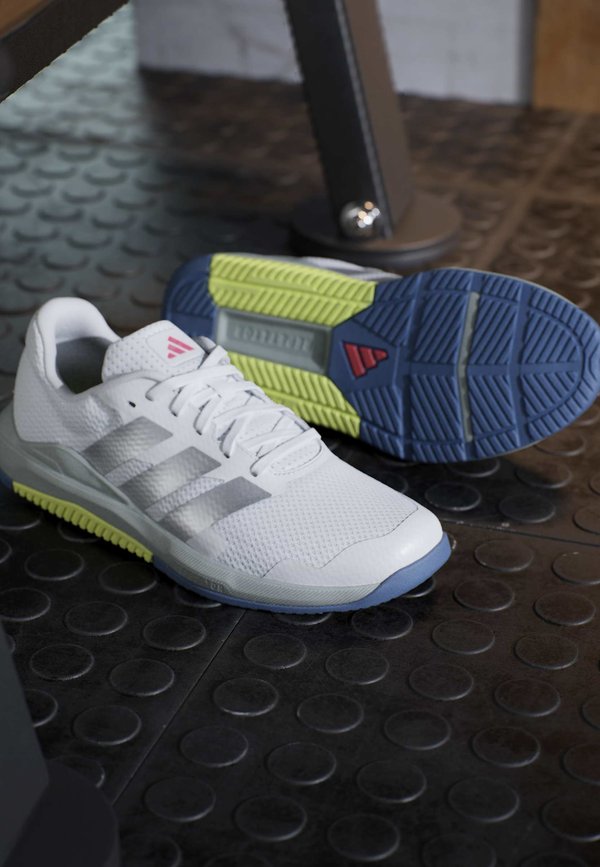 adidas Performance DS BASE