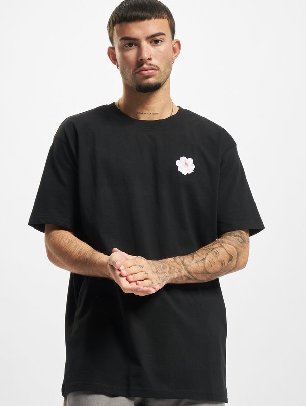 Upscale by Mister Tee