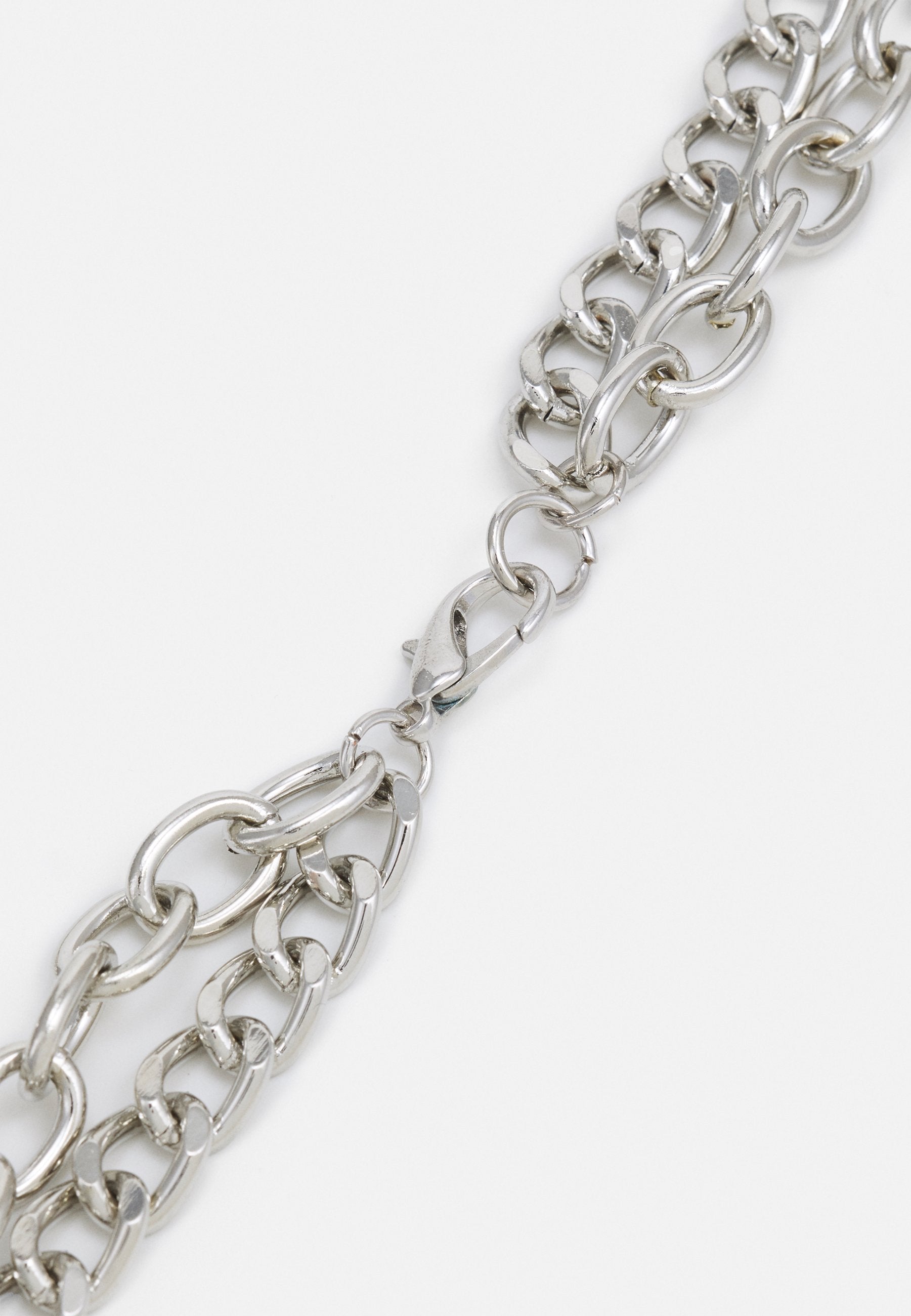Uncommon Souls RHINESTONE CLASP NECKLACE