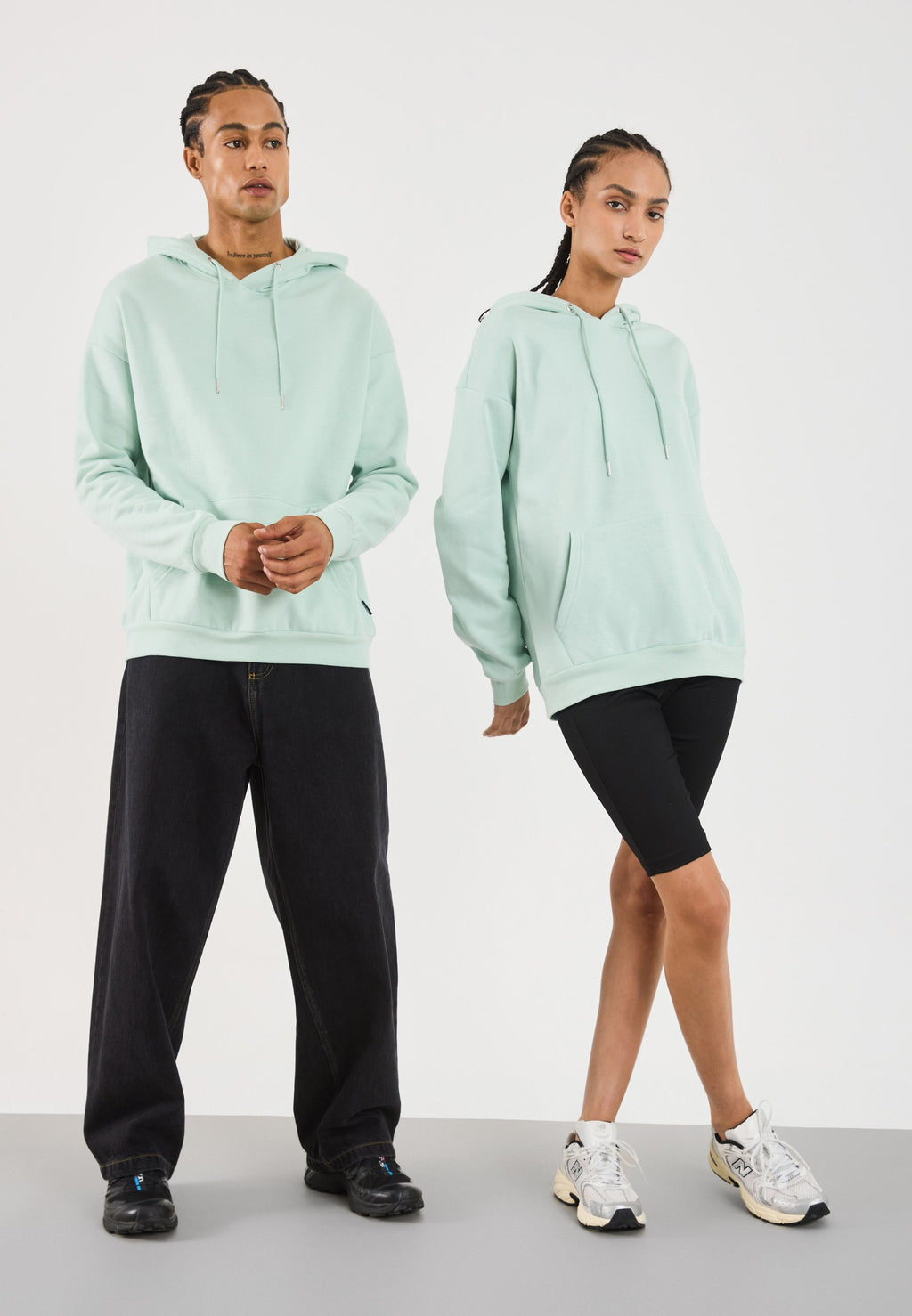 YOURTURN UNISEX RELAXED FIT HOODIE