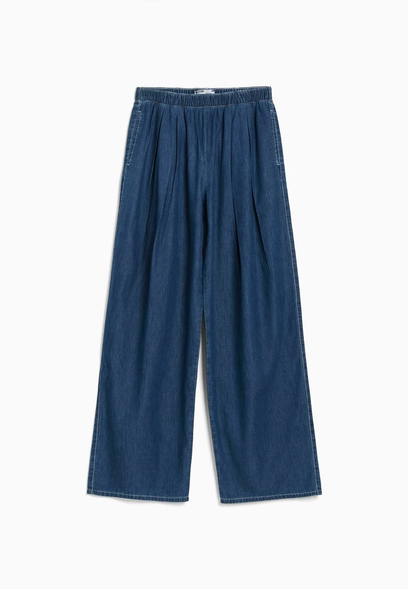 Bershka Jeans Relaxed Fit Media 1