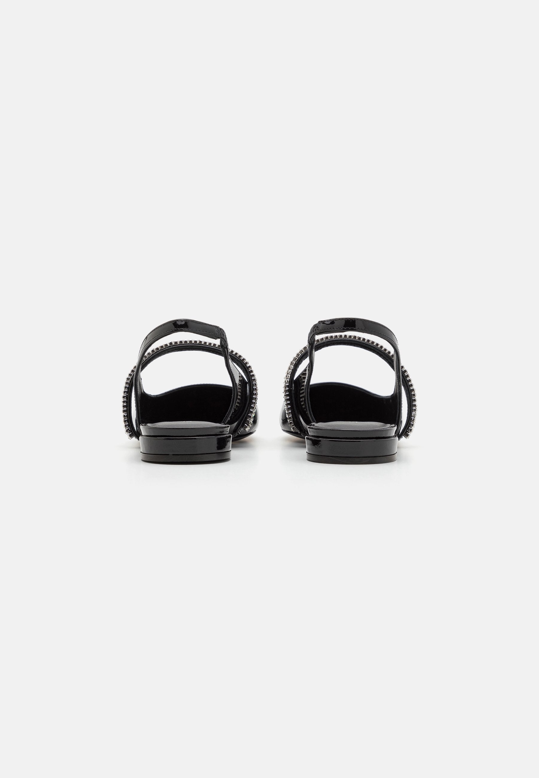 Stuart Weitzman STEFANIE FLAT