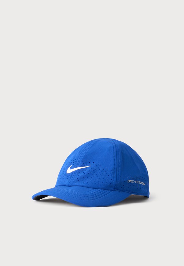 Nike Performance CLUB UNISEX - Cap - old royal/white